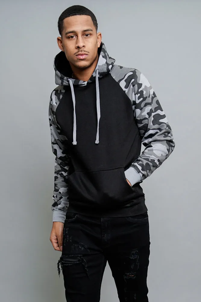 Contrast Raglan Sleeve Pullover Hoodie