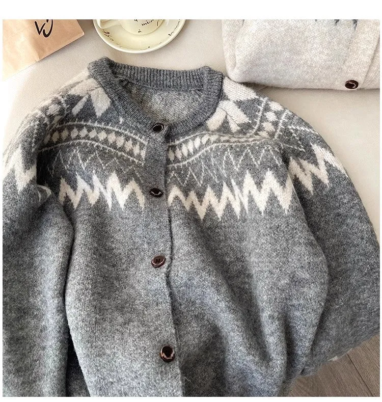 Designed round neck sweater jacket for women jacquard long-sleeved cardigan top trendy      S4888