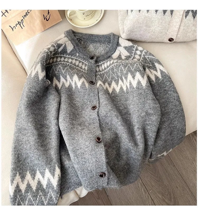 Designed round neck sweater jacket for women jacquard long-sleeved cardigan top trendy      S4888