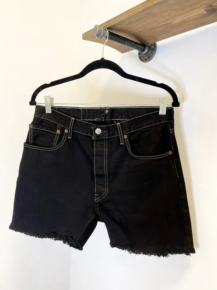 NWT Vintage Levi Cutoff Shorts 33